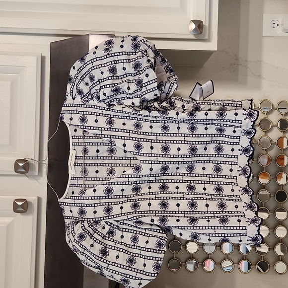 Goodnight Macaroon Tops - Goodnight Macaroon 2/$10